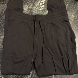 Lululemon joggers